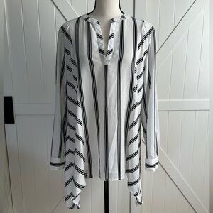 Chico’s Black & White Striped High-Low Tunic Blouse Size 1 Equal to 8 Medium